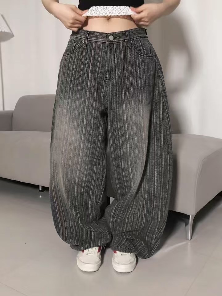 Nix | 🇰🇷 霧染條紋刷色 水洗牛仔褲