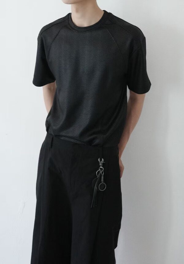 Nix | 🇰🇷 黑曼巴 蛇紋結構短袖上衣