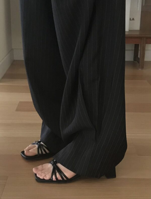 Nix | 🇰🇷 簡約條紋摺線長褲