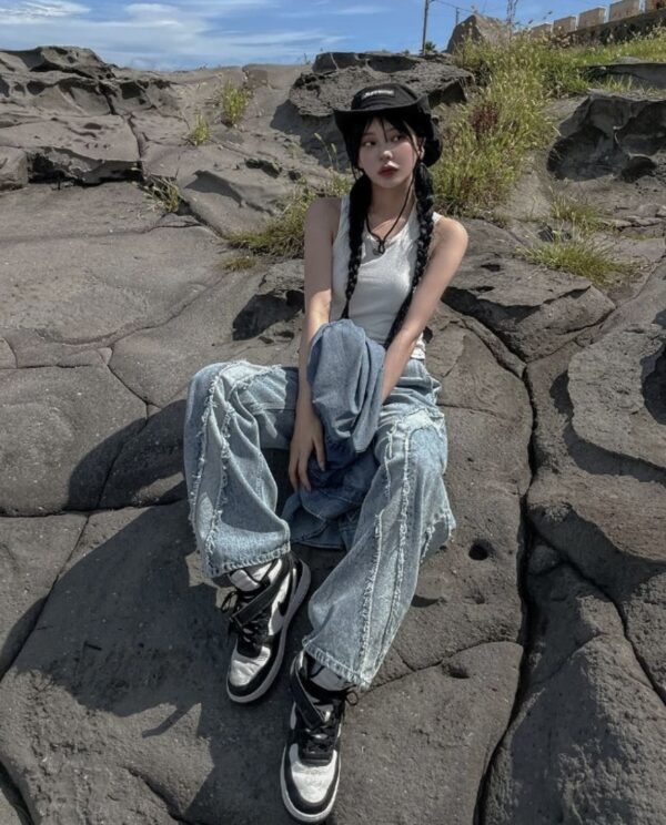 Nix | 🇰🇷 弧形不收邊牛仔褲