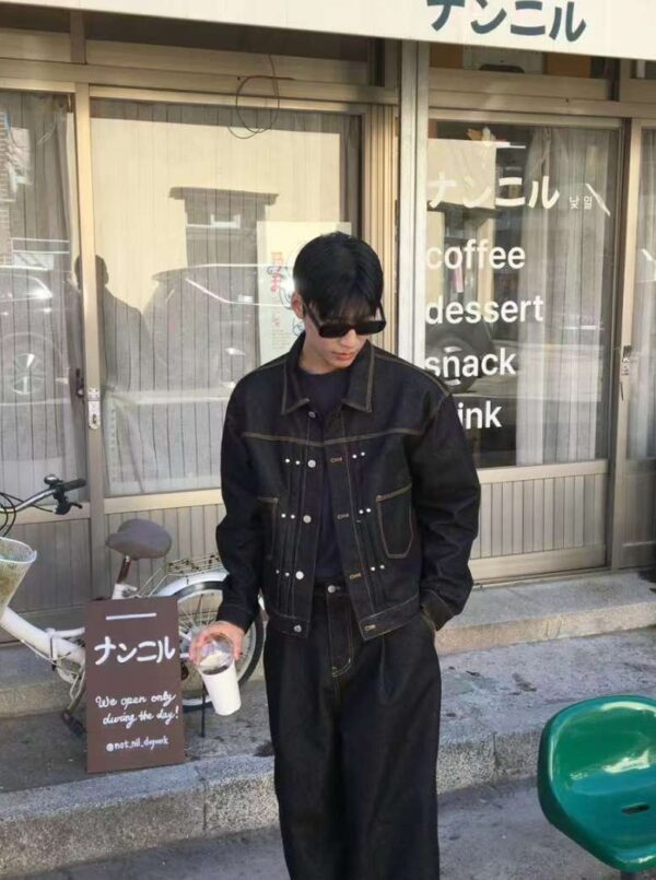 Nix | 🇰🇷 铆釘短版牛仔外套