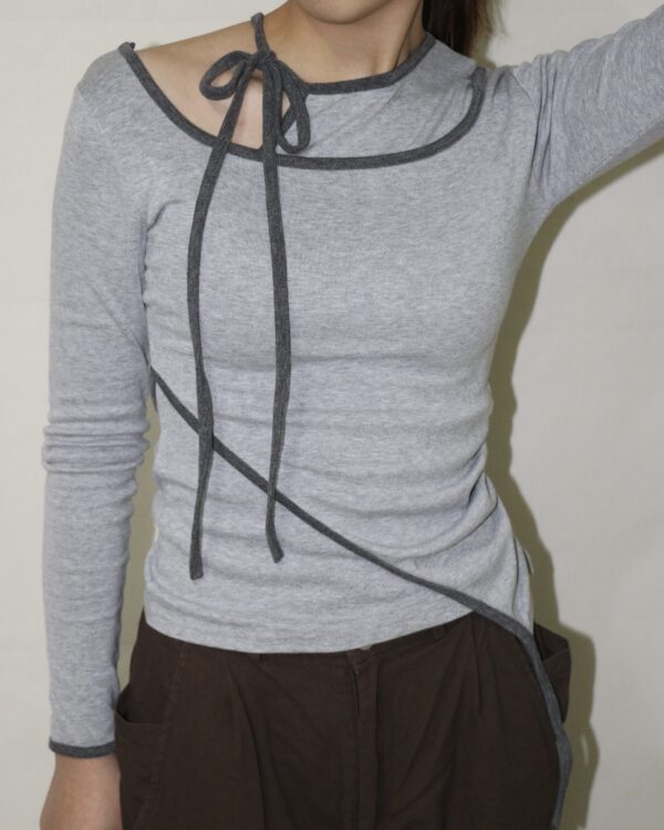 Nix | 🇰🇷 單肩綁帶多層次上衣