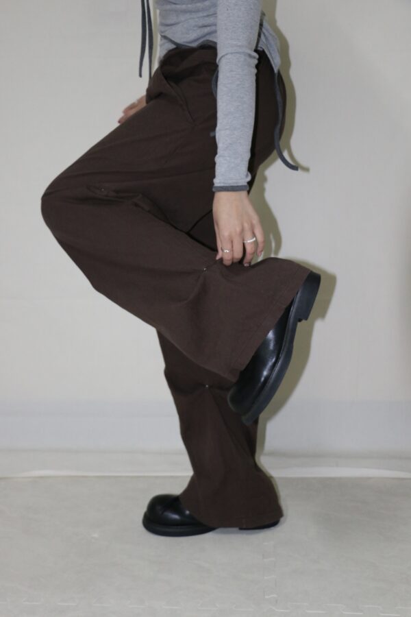 Nix | 🇰🇷 後鬆緊金屬釦長褲